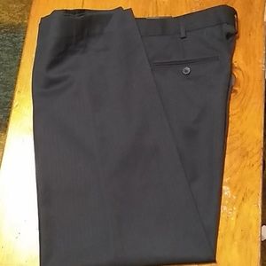 NWT Men's VanHeusen Flat Front Pin Strip 34W